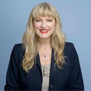 Meet your Posher, Stacie